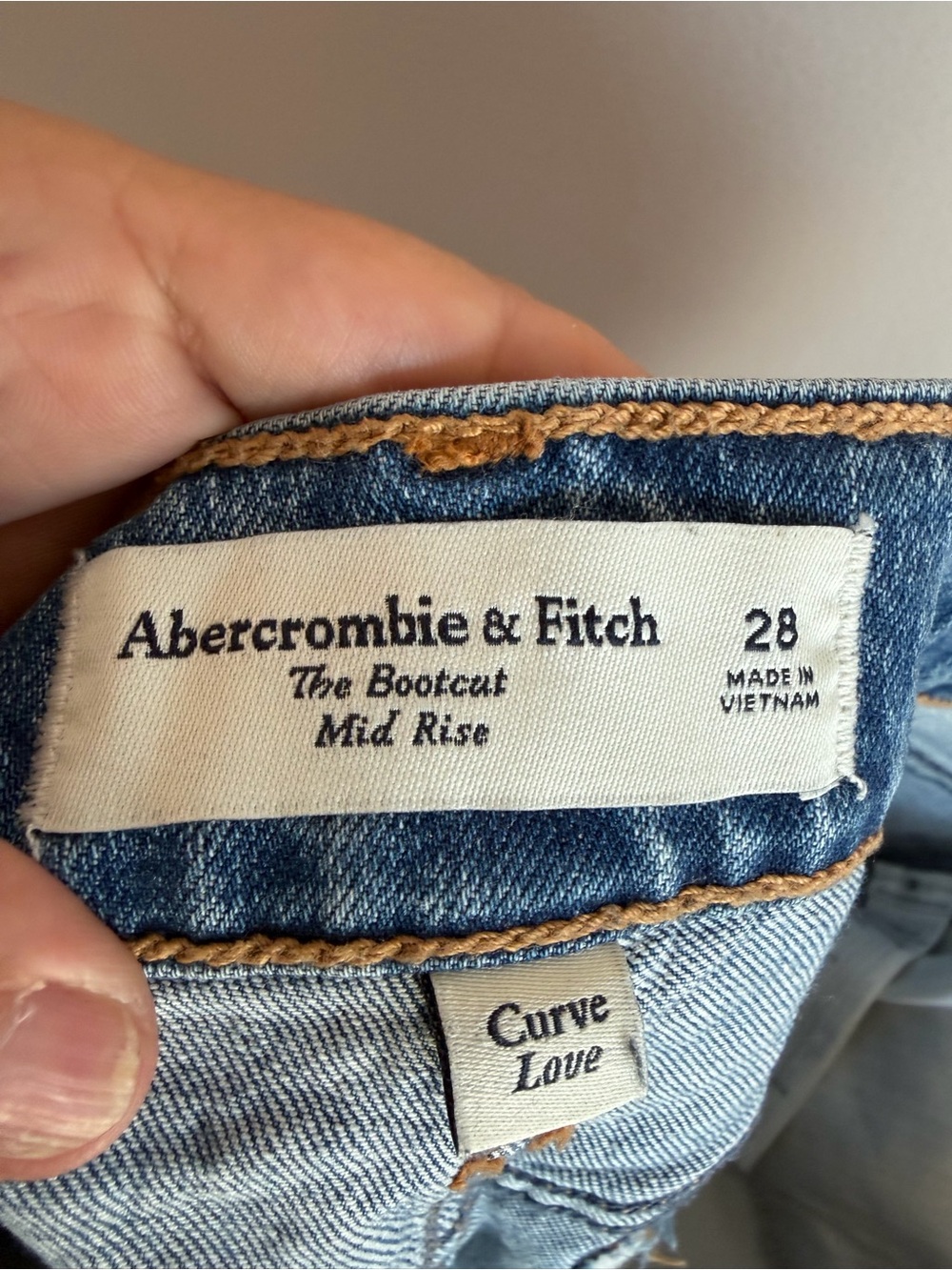 Abercrombie & Fitch Curve Love The Bootcut Mid Rise Jeans Blue 28 Womens - Picture 4 of 4